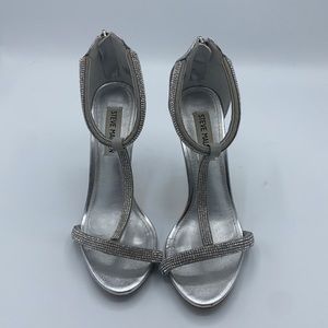 Steve Madden silver rhinestone formal pumps 8.5